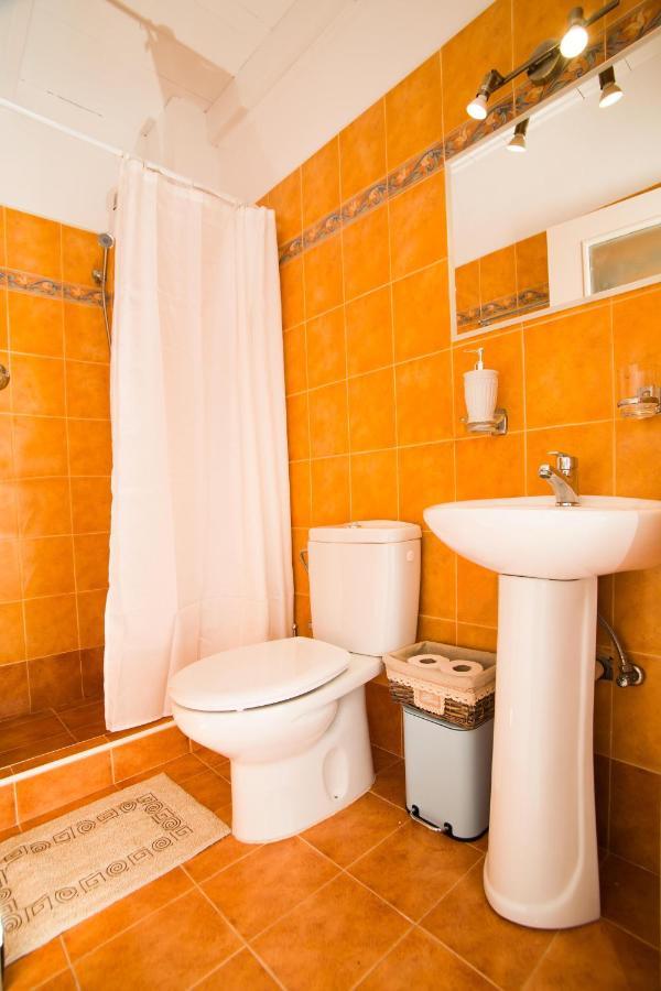 Spongkalya Apartment II Kálymnos 外观 照片